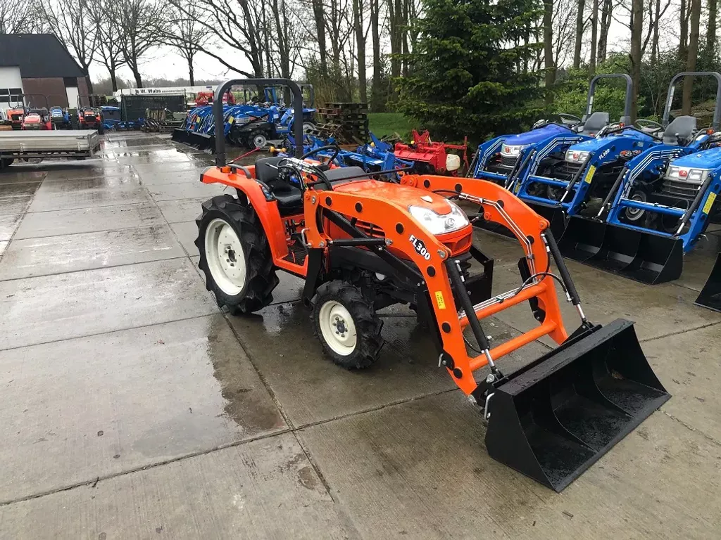 Kubota KT24 met voorlader