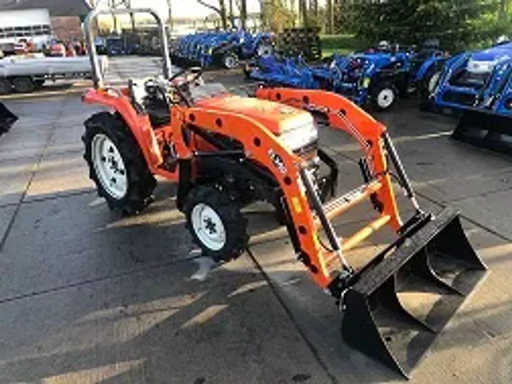 Kubota GT23 met voorlader