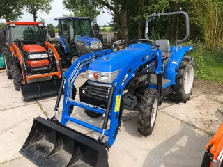 Iseki Geas 23 met voorlader